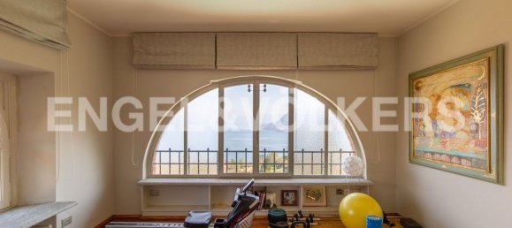 13 rooms Villa in Stresa, Italy No. 104961 3