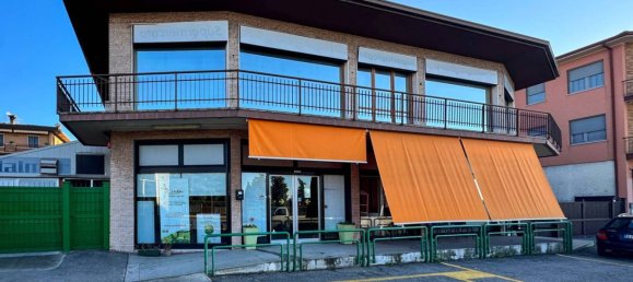 2 rooms Building in Lonato del Garda, Italy No. 141523 24