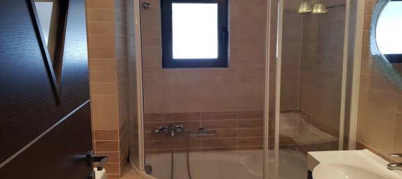 Propiedad de 3 dormitorios en Piraeus, Greece No. 1907 25