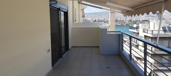 Propiedad de 3 dormitorios en Piraeus, Greece No. 1907 2