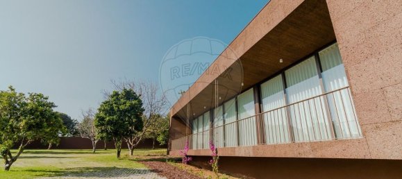 10 bedrooms House in Santa Maria da Feira, Portugal No. 151328 8