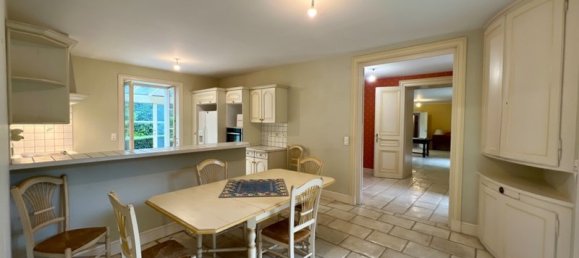 5 bedrooms Castles in Niherne, France No. 256931 11