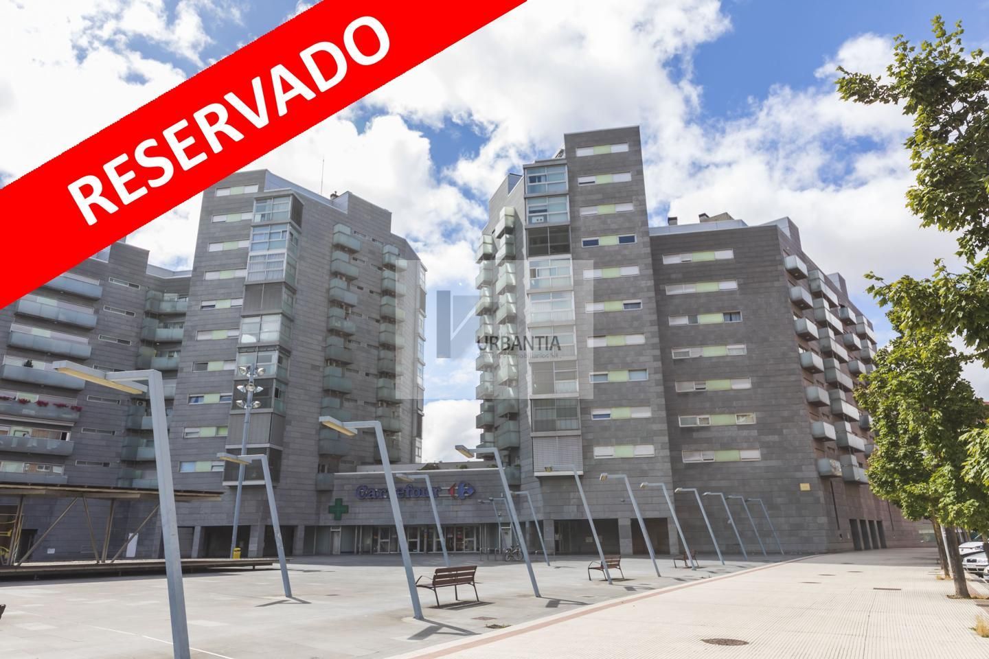 3 Schlafzimmer Wohnung in Chartered Community of Navarre, Spain, Nr. 182368