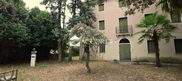 12 Schlafzimmer Haus in Roncade, Italy, Nr. 323953 2
