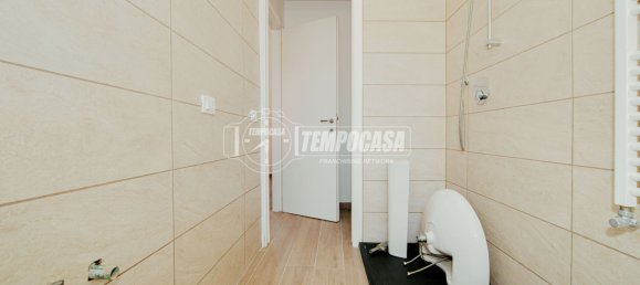 3-salle Appartement à Robbio, Italy No. 291087 19