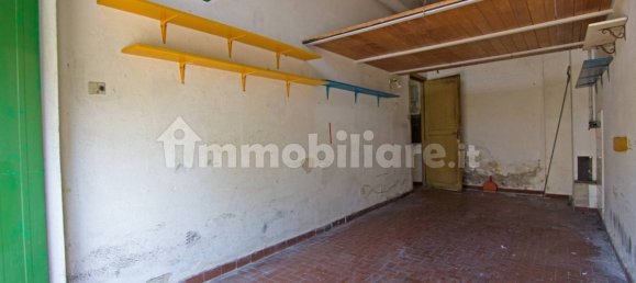 3 Schlafzimmer Wohnung in Genoa, Italy, Nr. 352421 24