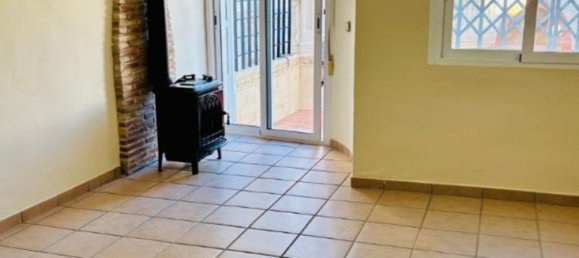 3 bedrooms House in Mil Palmeras, Spain No. 138044 10