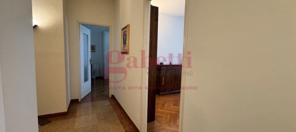 3-salle Appartement à Turin, Italy No. 40800 14