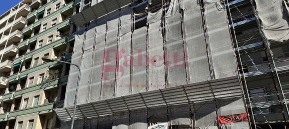 3-salle Appartement à Turin, Italy No. 40800 3