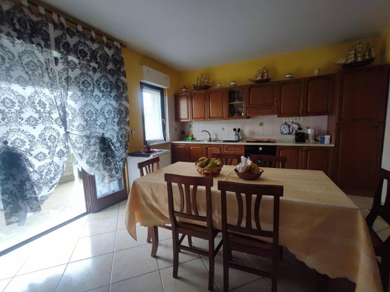 Apartamento de 4 divisões em Silvi, Italy N.º 18442