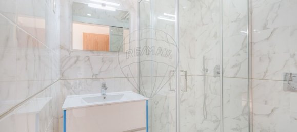 2 Schlafzimmer Wohnung in Lisbon, Portugal, Nr. 352869 18