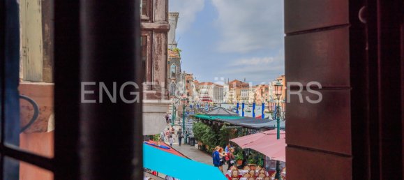 3 bedrooms Apartment in Venice, Italy No. 107456 9