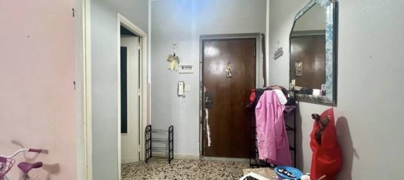 Apartamento de 3 dormitorios en Palermo, Italy No. 299248 3