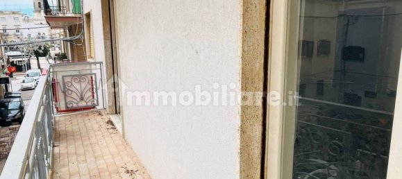 Apartamento de 2 dormitorios en Mola di Bari, Italy No. 317326 7