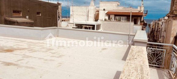 Apartamento de 2 dormitorios en Mola di Bari, Italy No. 317326 24