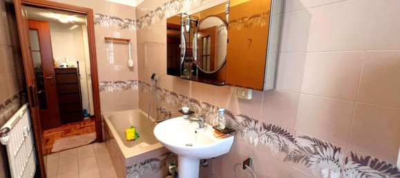 3 rooms Apartment in Milan, Italy No. 264877 19