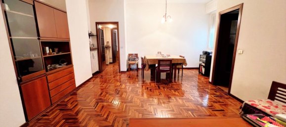 3 rooms Apartment in Milan, Italy No. 264877 3
