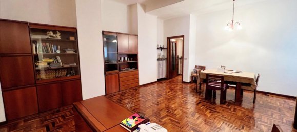 3 rooms Apartment in Milan, Italy No. 264877 2