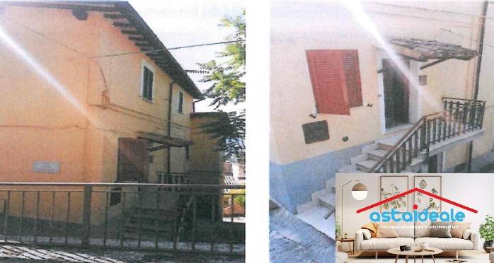 3 bedrooms Apartment in Sant'Anatolia di Narco, Italy No. 301050