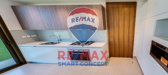 4 bedrooms Villa in Abu Dhabi, UAE No. 25854 6