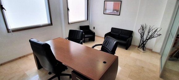 126 m² oficina en venta en Alicante, Comunidad Valenciana, Spain № 365061 4