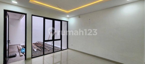 Casa T5 em Kalideres, Indonesia N.º 1996 2