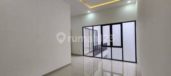 Casa T5 em Kalideres, Indonesia N.º 1996 15