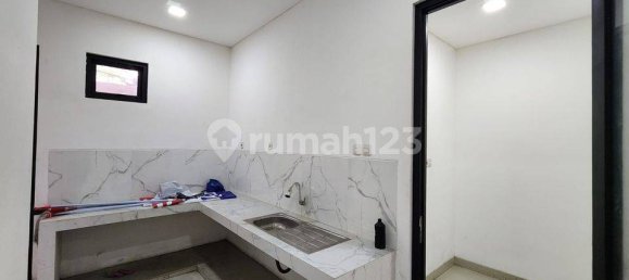 Casa T5 em Kalideres, Indonesia N.º 1996 3