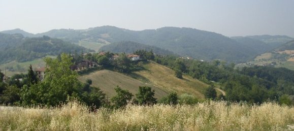 Земельный участок 700м² в Виано, Италия № 253964 3