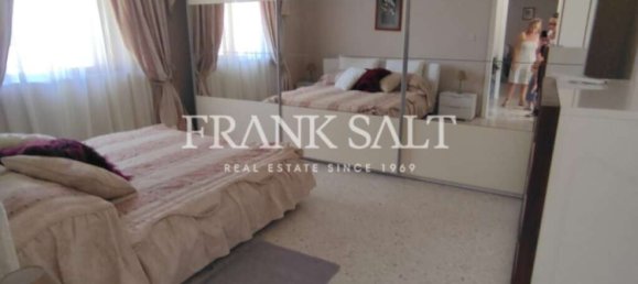 3 bedrooms House in Mosta, Malta No. 8356 16