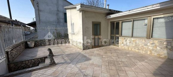 2 bedrooms House in Castiraga Vidardo, Italy No. 85448 5