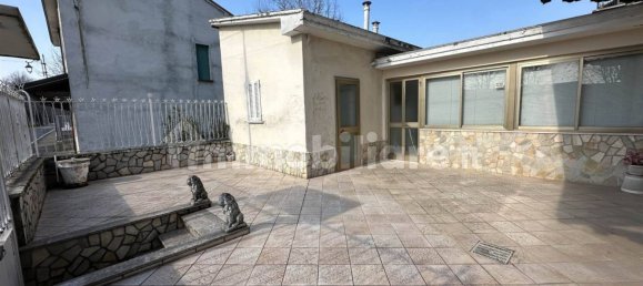 2 bedrooms House in Castiraga Vidardo, Italy No. 85448 6