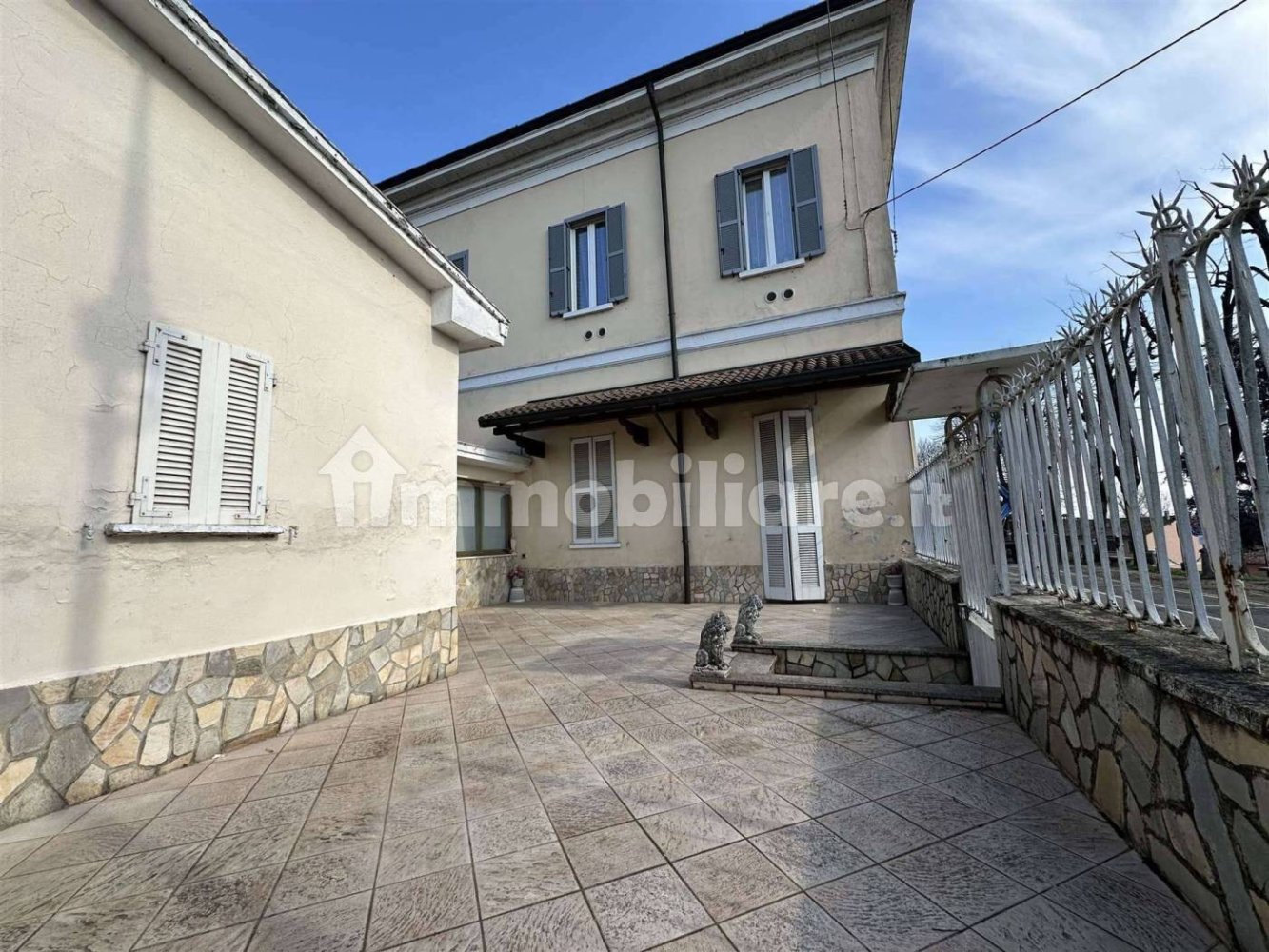 2 bedrooms House in Castiraga Vidardo, Italy No. 85448