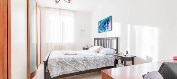 8 rooms Apartment in Levanto, Italy No. 107055 3