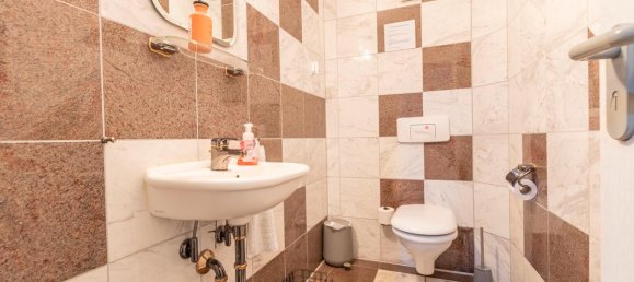 11-salle Bâtiment à Stuttgart, Germany No. 18844 29