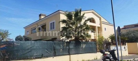 2 bedrooms Apartment in Rome, Italy No. 321415 2