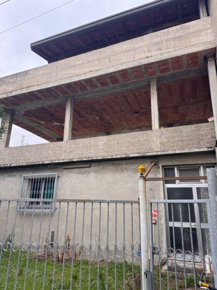 4 chambres Maison à Como, Italy No. 356484