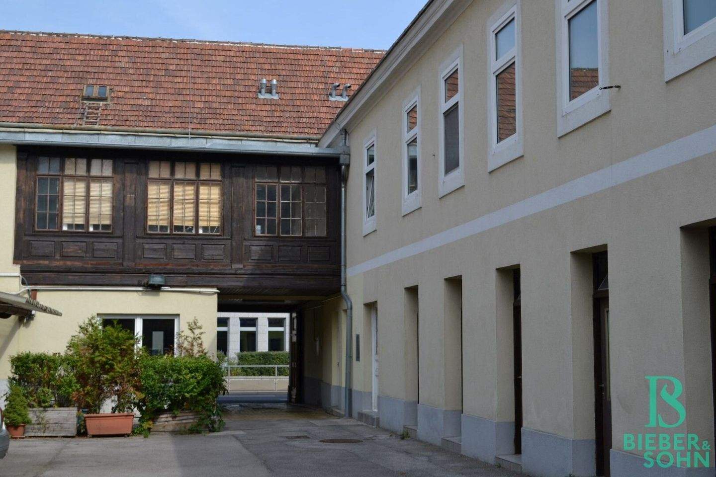 Imóvel comercial em Liesing, Austria 900 m² N.º 200306