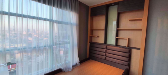 4 bedrooms Condo in Bang Kho Laem, Thailand No. 4432 9