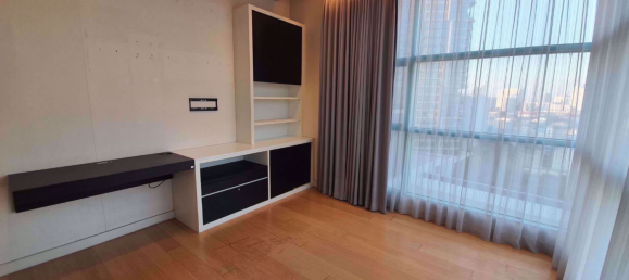 4 bedrooms Condo in Bang Kho Laem, Thailand No. 4432 8