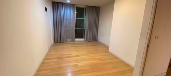 4 bedrooms Condo in Bang Kho Laem, Thailand No. 4432 6