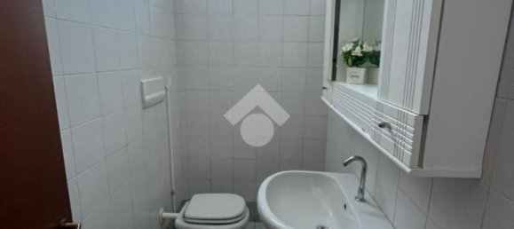 1-Zimmer Gewerbliche Immobilie in Gorlago, Italy, Nr. 141654 30