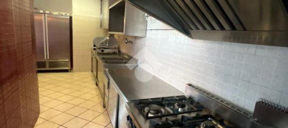 1-Zimmer Gewerbliche Immobilie in Gorlago, Italy, Nr. 141654 13