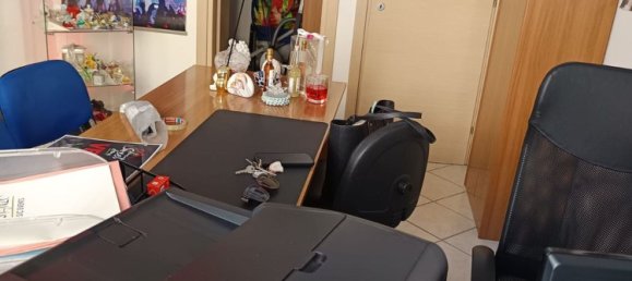 26m² Commercial property in Campofelice di Roccella, Italy No. 285874 7