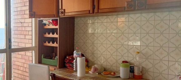 6 rooms Apartment in Modena, Italy No. 113673 3