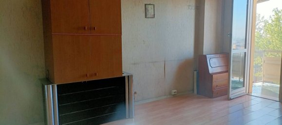6 rooms Apartment in Modena, Italy No. 113673 7