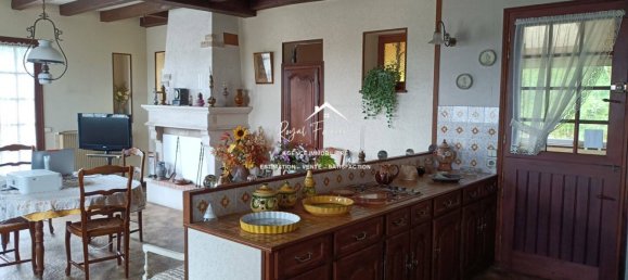2 bedrooms Villa in Indre-et-Loire, France No. 264986 4