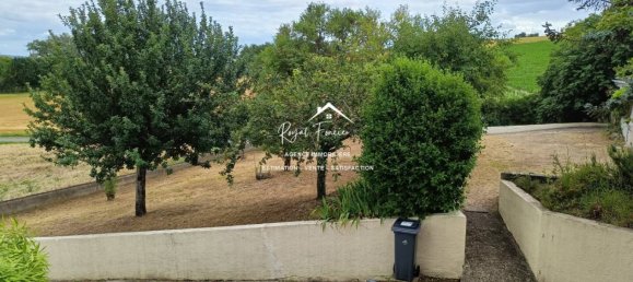 2 bedrooms Villa in Indre-et-Loire, France No. 264986 16