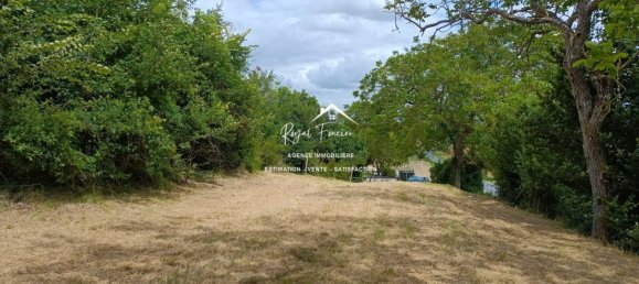 2 bedrooms Villa in Indre-et-Loire, France No. 264986 17