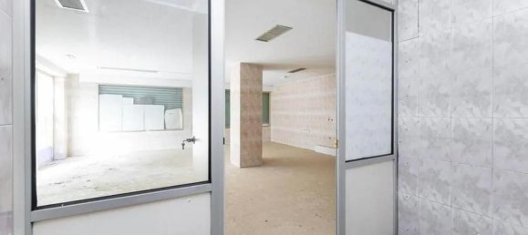  عقار تجاري في Granada, Spain 205متر مربع رقم 166609 20